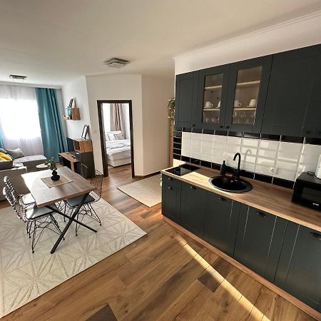 Sky Lux Apartmani Surcin Exterior photo